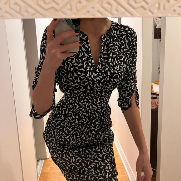 Dress - Picture 9 of 11